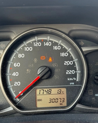 Toyota Yaris cena 39900 przebieg: 30000, rok produkcji 2014 z Polanica-Zdrój małe 22
